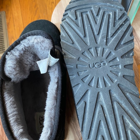 Ugg boots - Picture 2 of 6